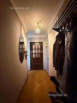 Satılır 2 otaqlı köhnə tikili 55 m²