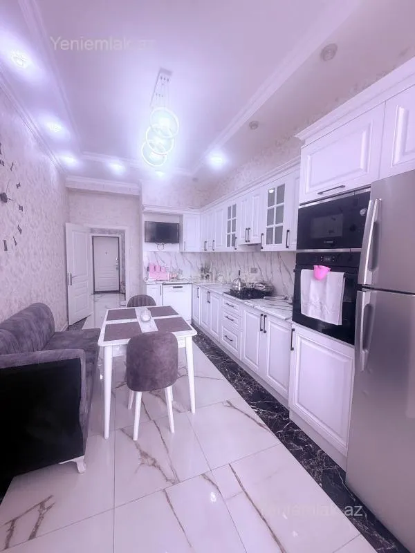 Satılır 4 otaqlı yeni tikili 149 m²