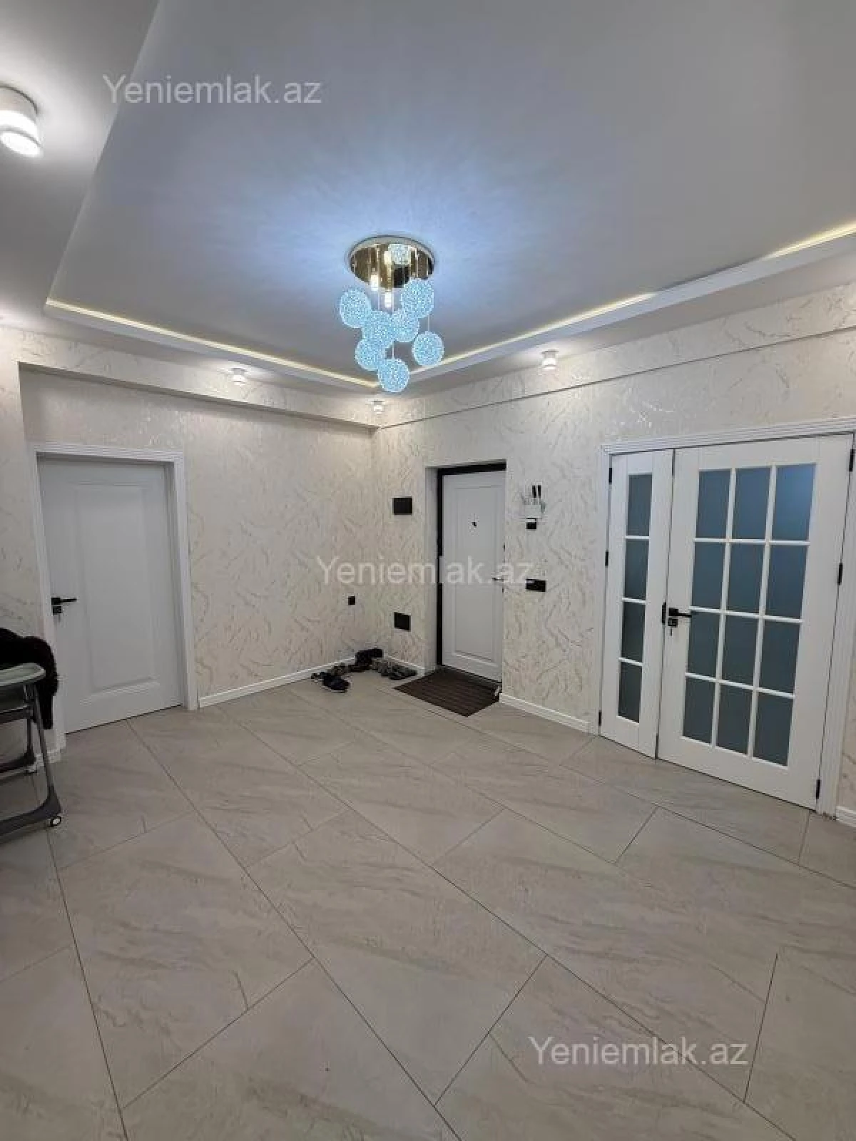 Satılır 3 otaqlı yeni tikili 132 m²