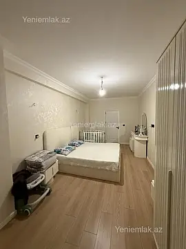 Satılır 3 otaqlı yeni tikili 132 m²