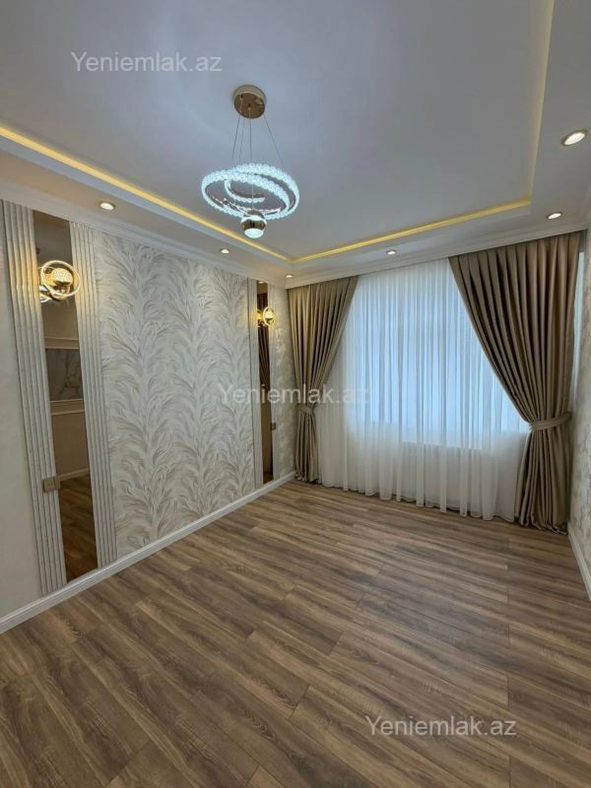 Satılır 3 otaqlı yeni tikili 90 m²