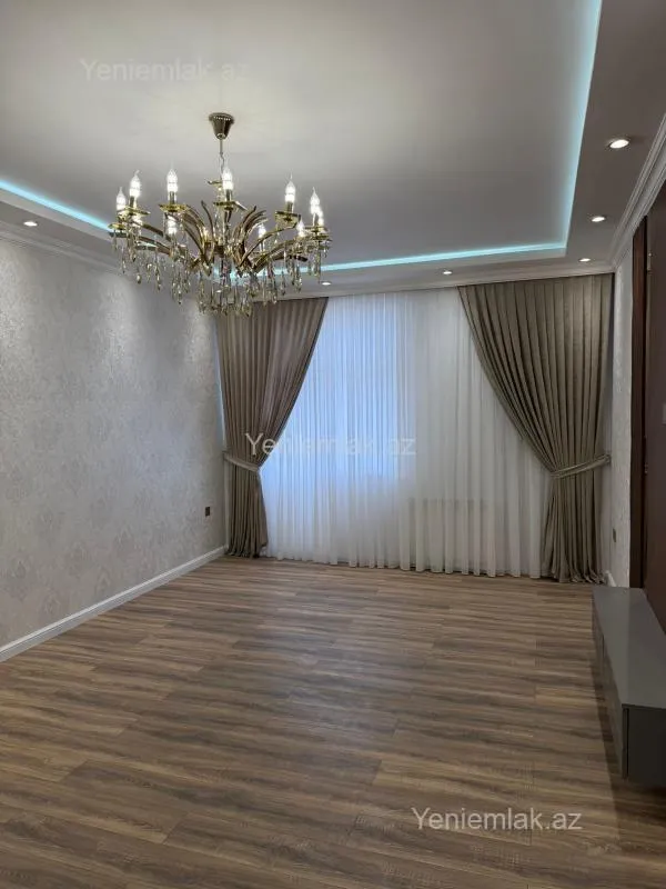 Satılır 3 otaqlı yeni tikili 90 m²
