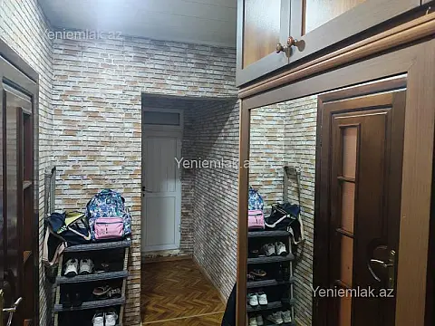 Satılır 1 otaqlı köhnə tikili 30 m² — Bakı, Suraxanı 1 otaq 30.00 m²