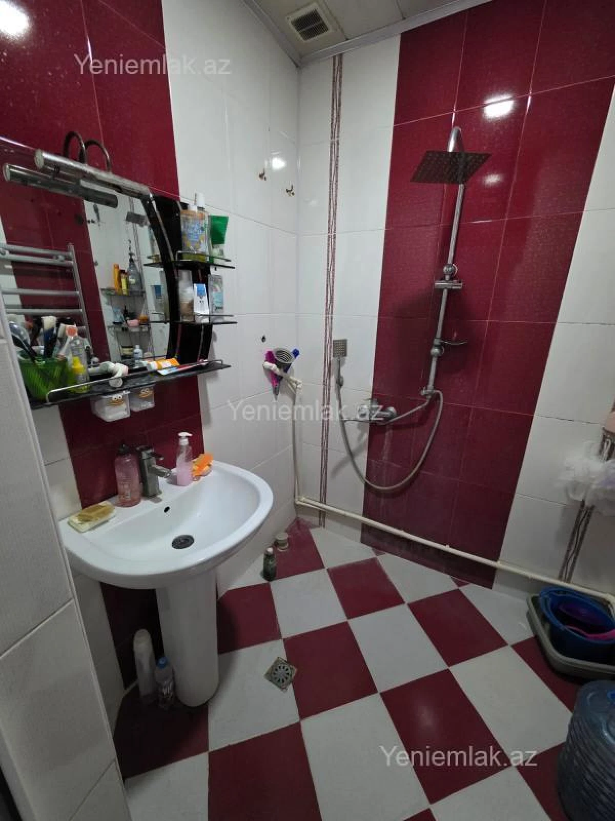 Satılır 2 otaqlı köhnə tikili 58 m²