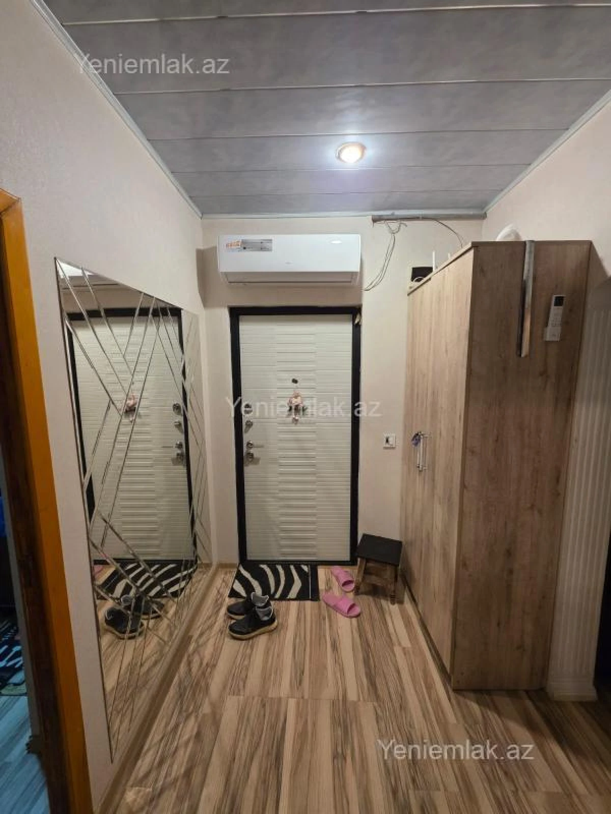 Satılır 2 otaqlı köhnə tikili 58 m²