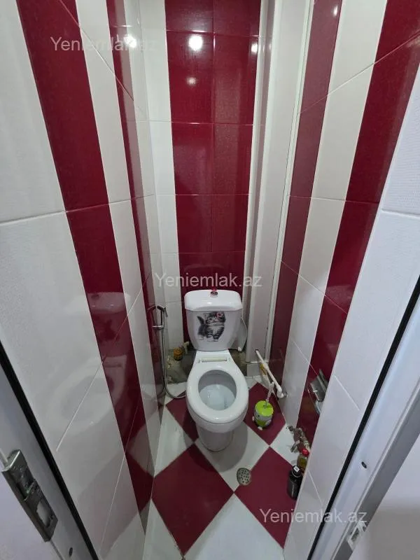 Satılır 2 otaqlı köhnə tikili 58 m²