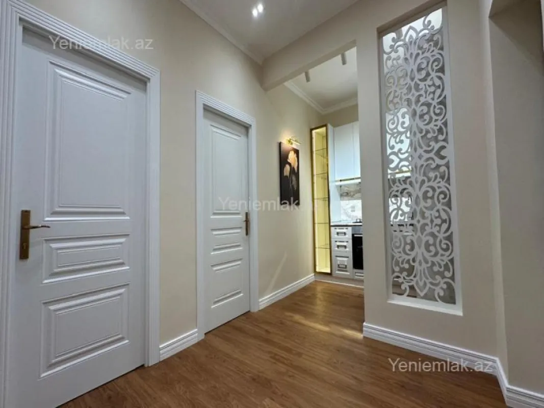 Satılır 2 otaqlı yeni tikili 60 m²