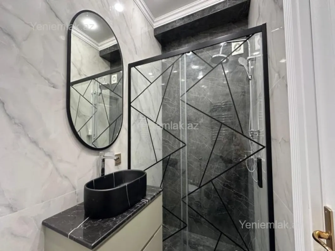 Satılır 2 otaqlı yeni tikili 60 m²