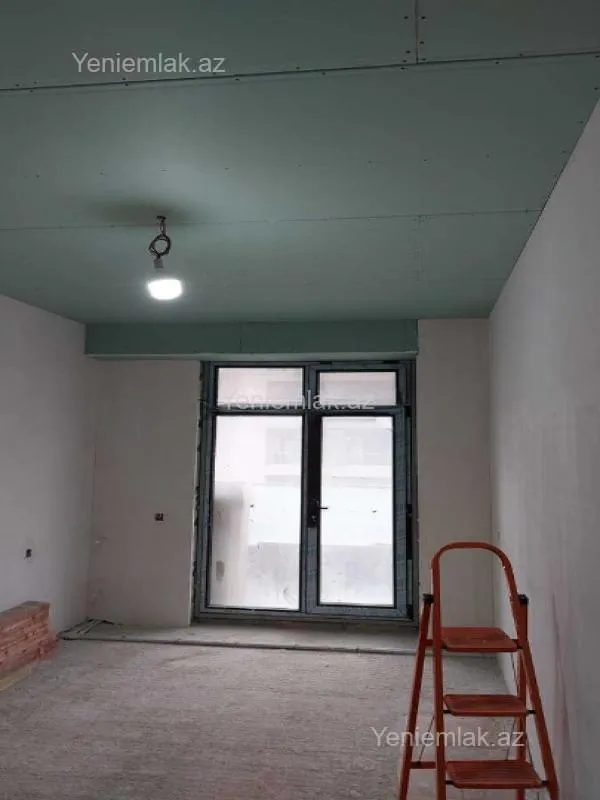 Satılır 3 otaqlı yeni tikili 145 m²