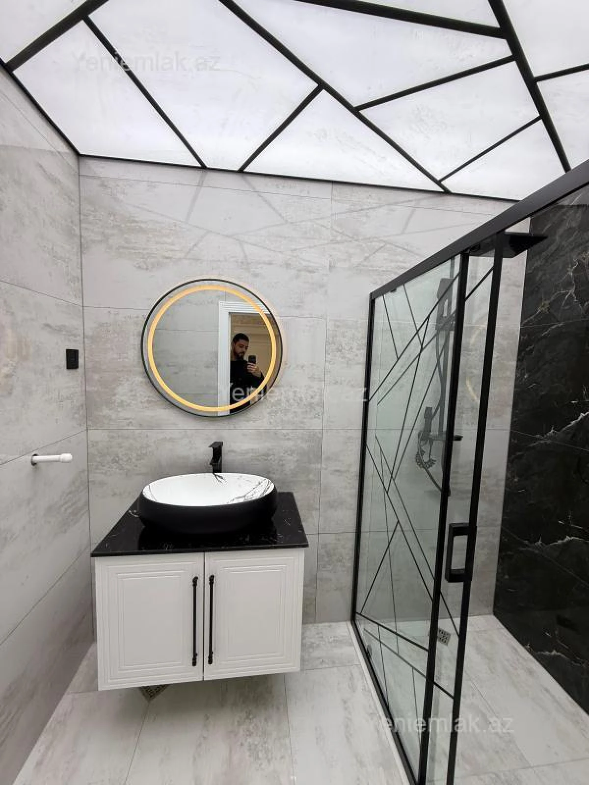 Satılır 3 otaqlı yeni tikili 120 m²