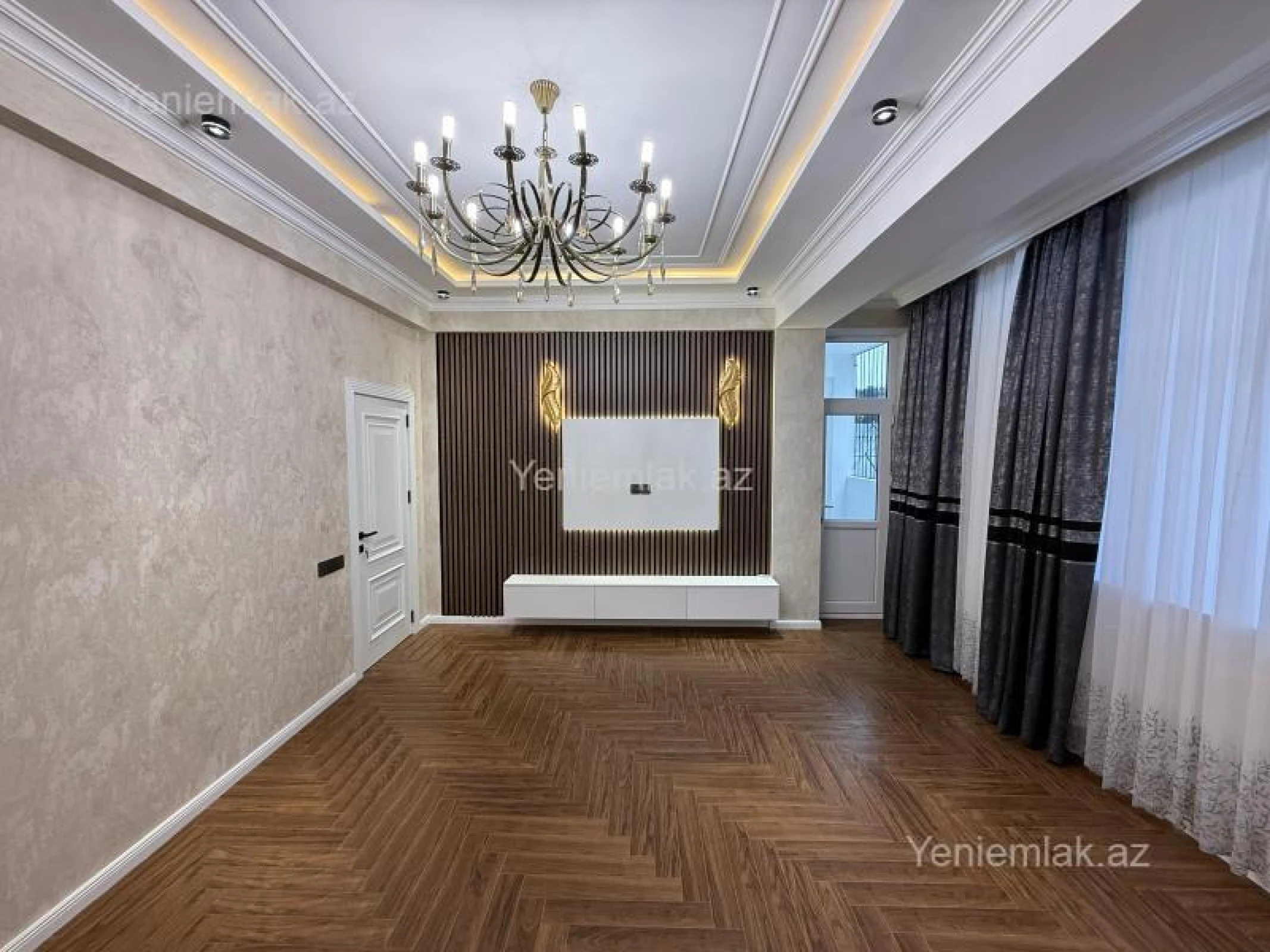 Satılır 3 otaqlı yeni tikili 120 m²