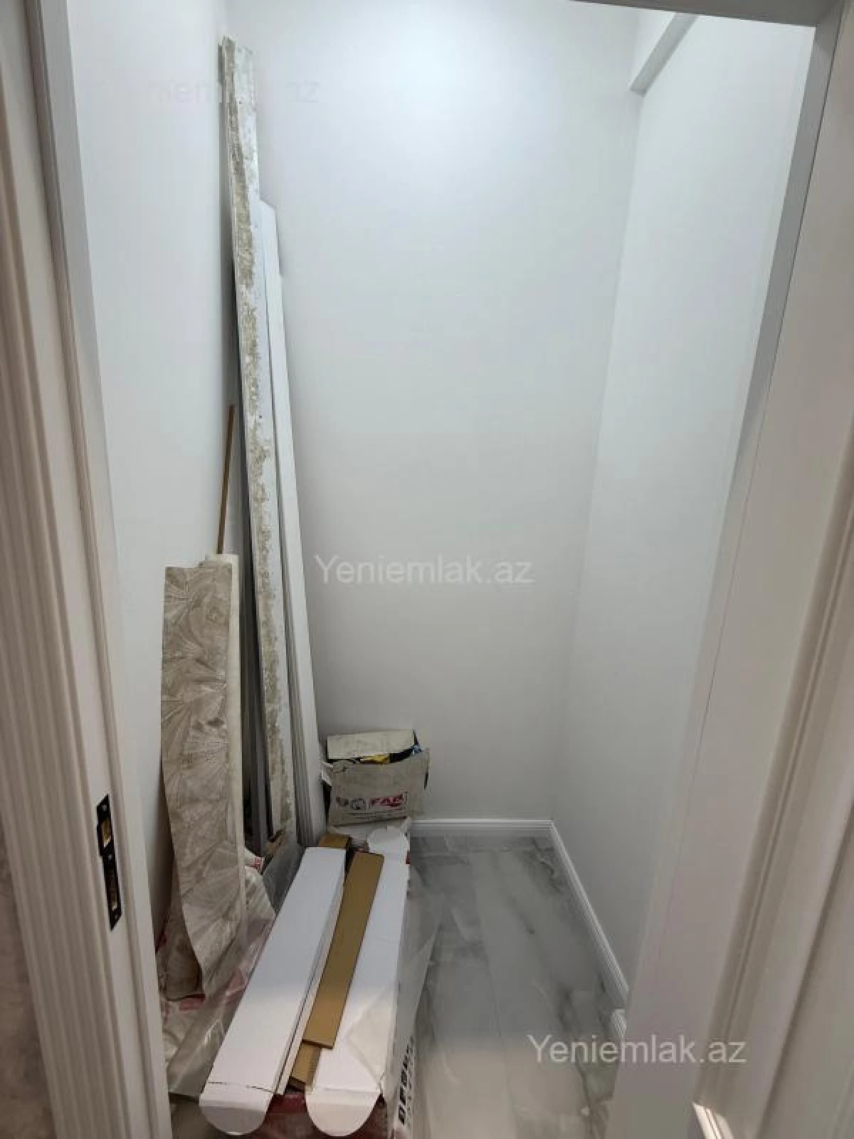 Satılır 3 otaqlı yeni tikili 120 m²