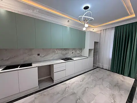 Satılır 3 otaqlı yeni tikili 120 m²