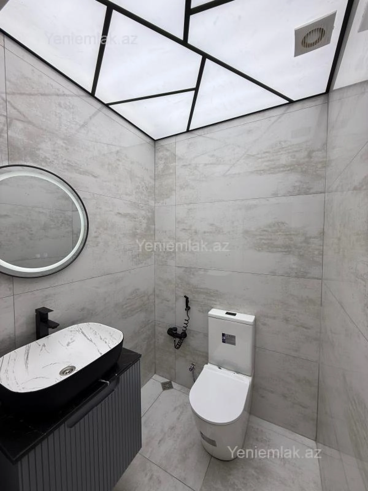 Satılır 3 otaqlı yeni tikili 120 m²