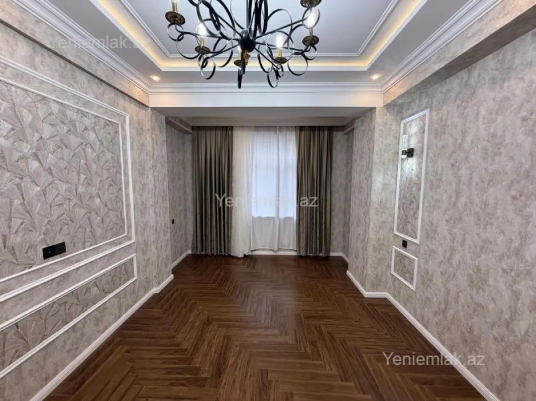 Satılır 3 otaqlı yeni tikili 120 m²