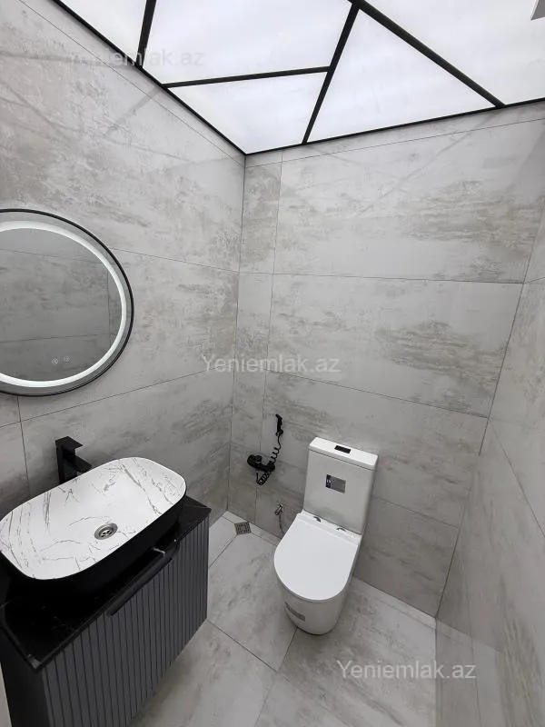 Satılır 3 otaqlı yeni tikili 120 m²