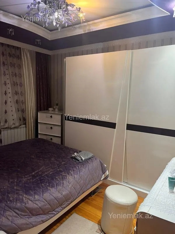 Satılır 3 otaqlı köhnə tikili 85 m²
