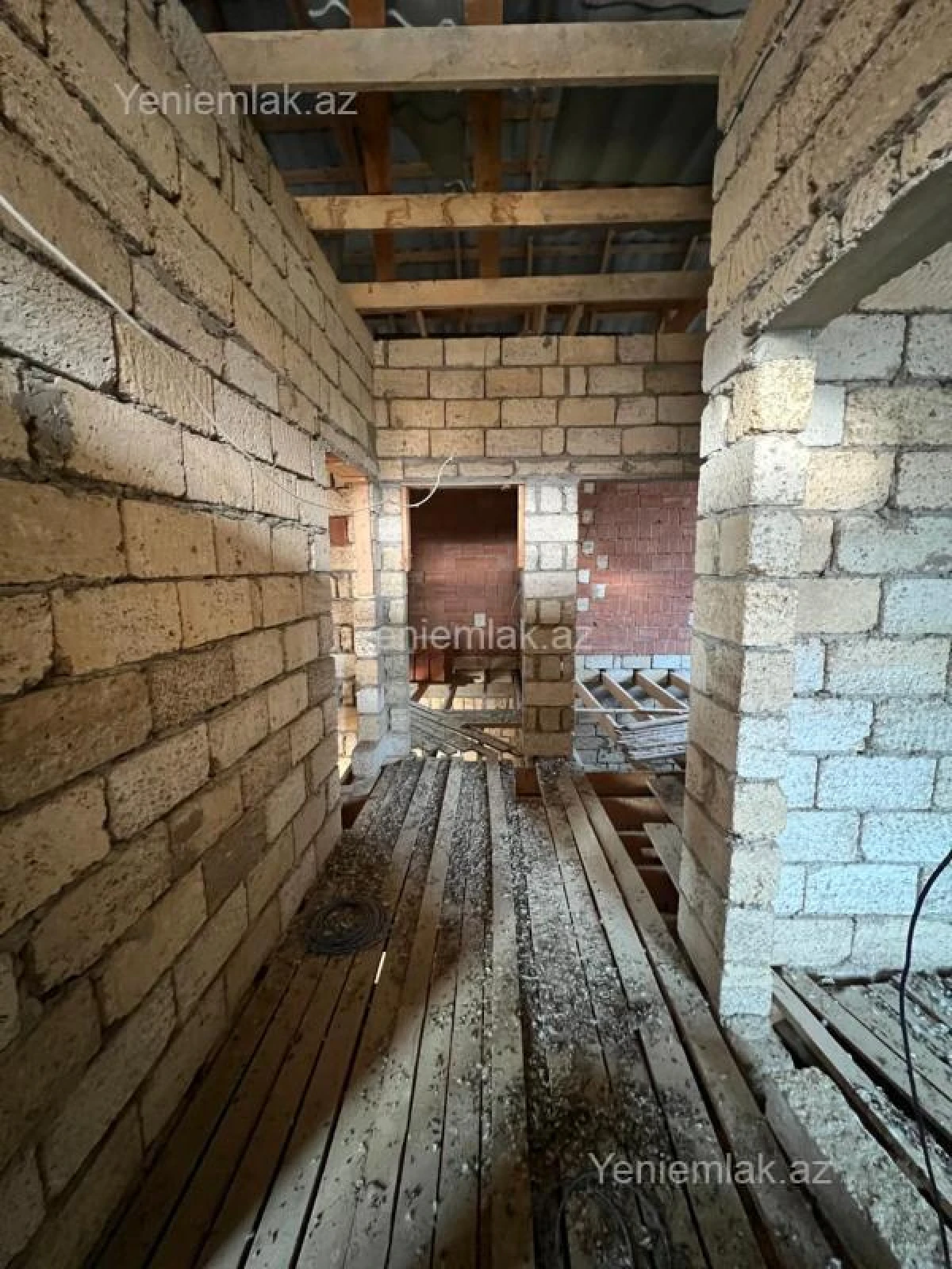 Satılır 5 otaqlı həyət evi 110 m²