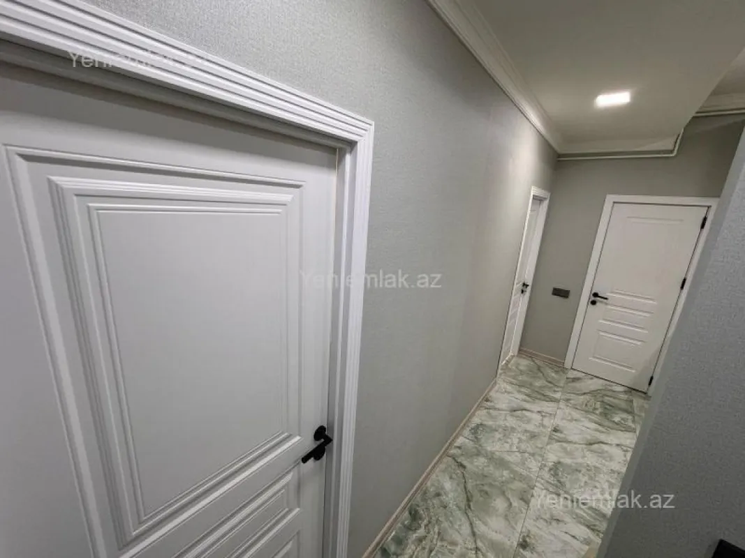 Satılır 2 otaqlı yeni tikili 60 m²