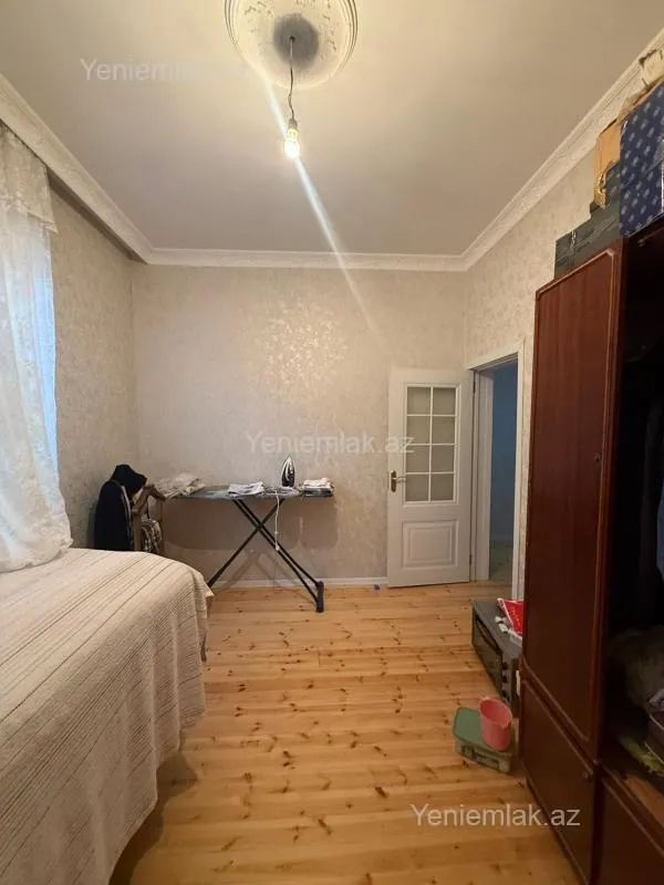 Satılır 4 otaqlı həyət evi 125 m²