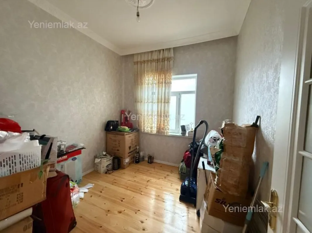 Satılır 4 otaqlı həyət evi 125 m²