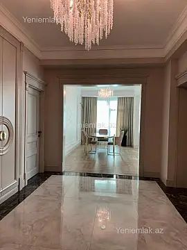 Satılır 3 otaqlı yeni tikili 137 m²