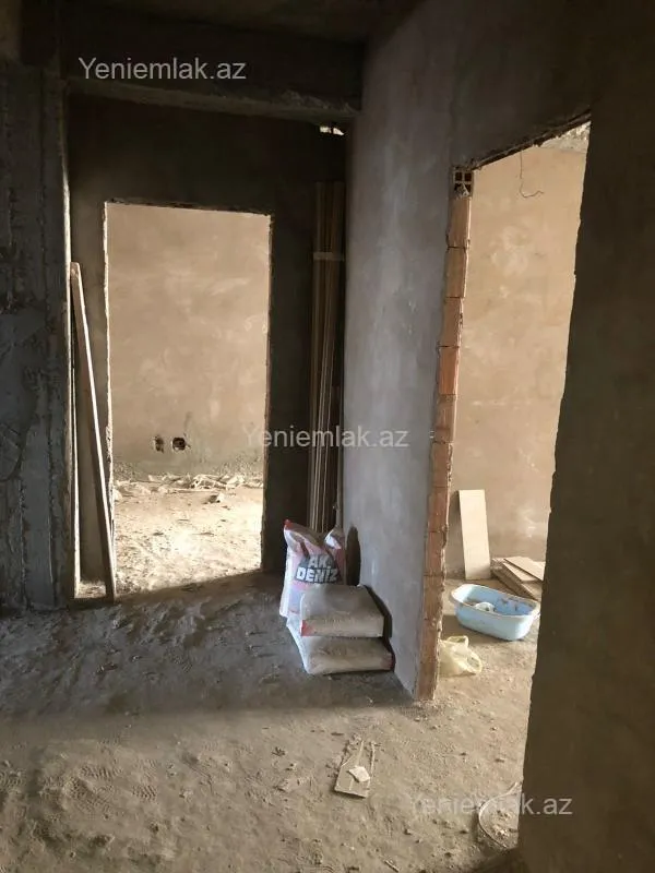 Satılır 3 otaqlı yeni tikili 115 m²