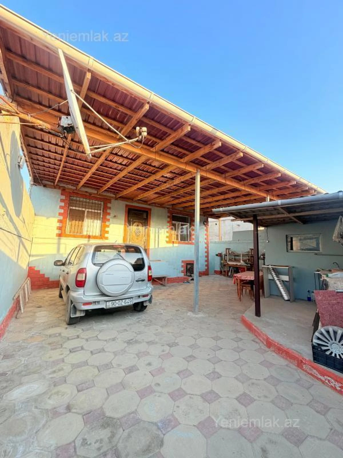 Satılır 3 otaqlı həyət evi 100 m²