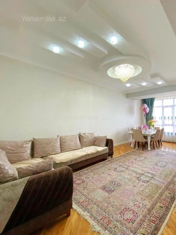 Satılır 3 otaqlı yeni tikili 105 m²