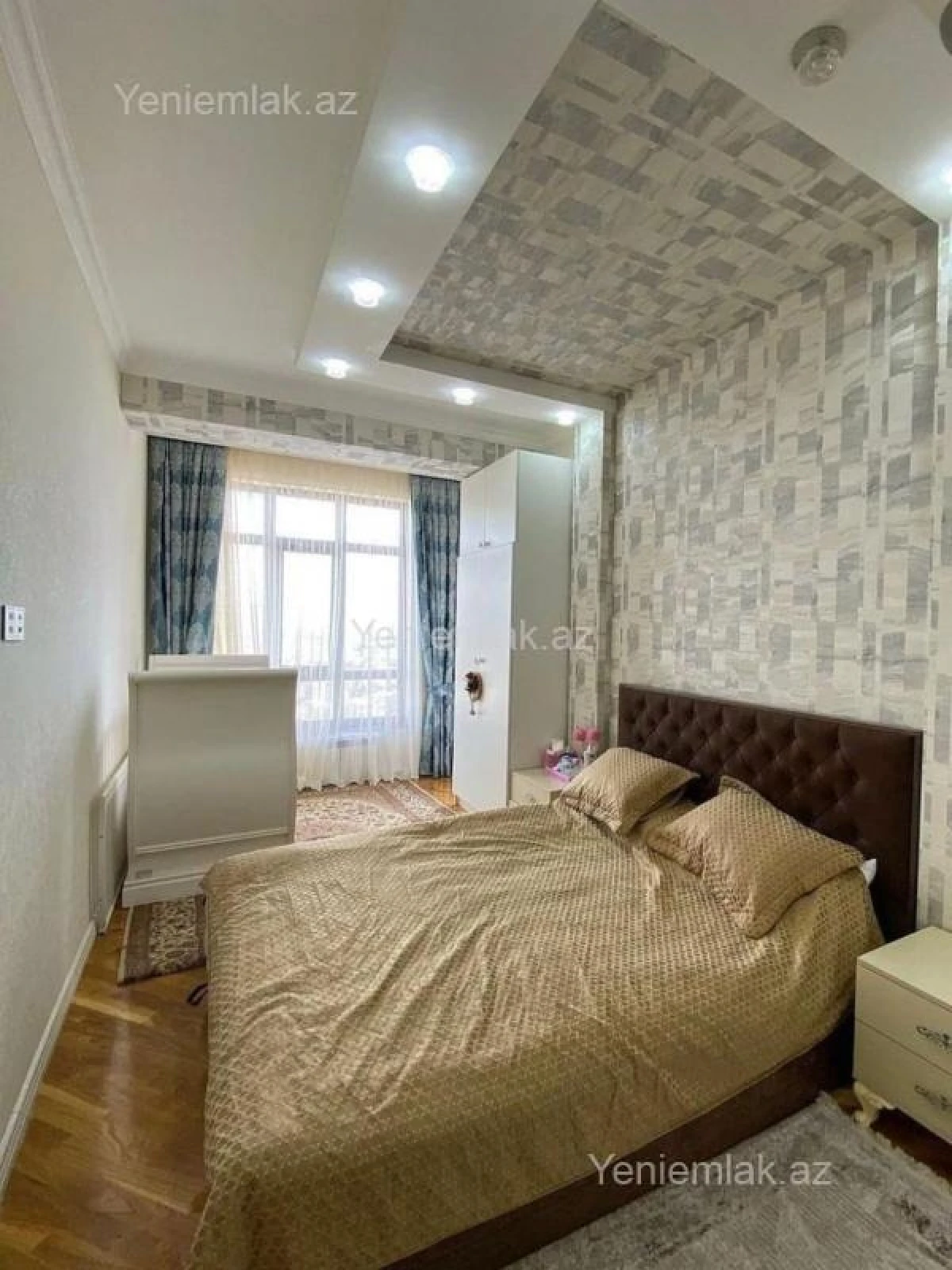 Satılır 3 otaqlı yeni tikili 105 m²
