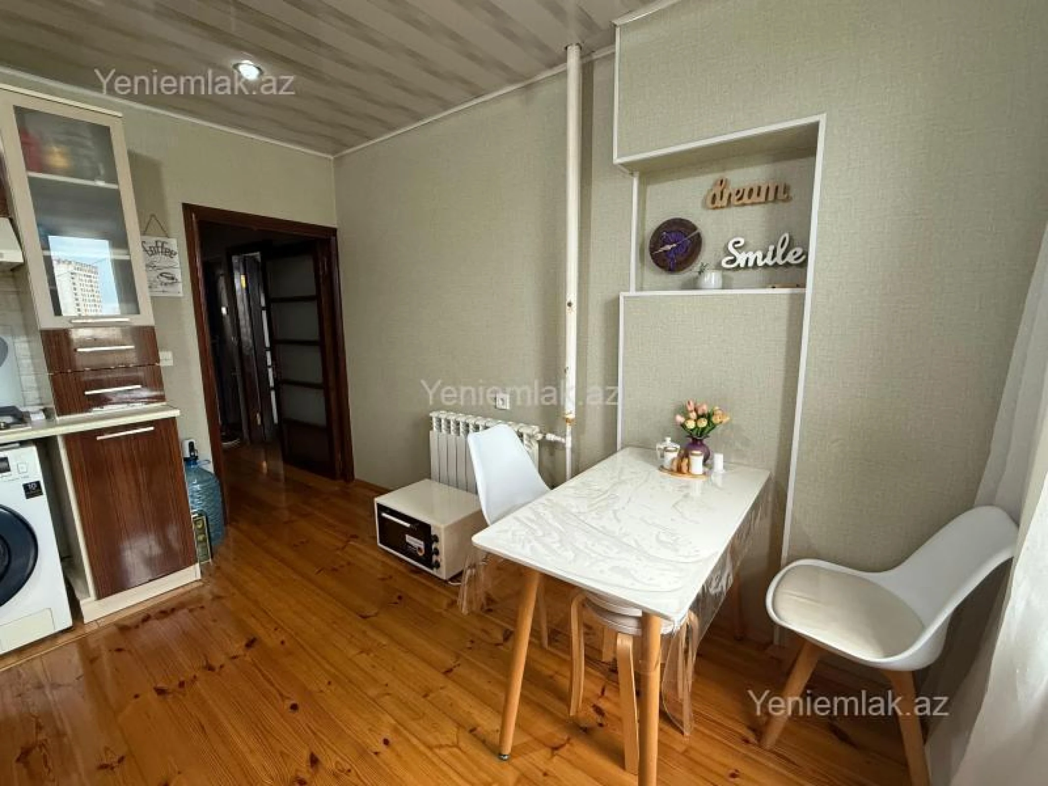 Satılır 2 otaqlı köhnə tikili 50 m²