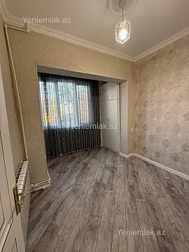 Satılır 2 otaqlı köhnə tikili 50 m²