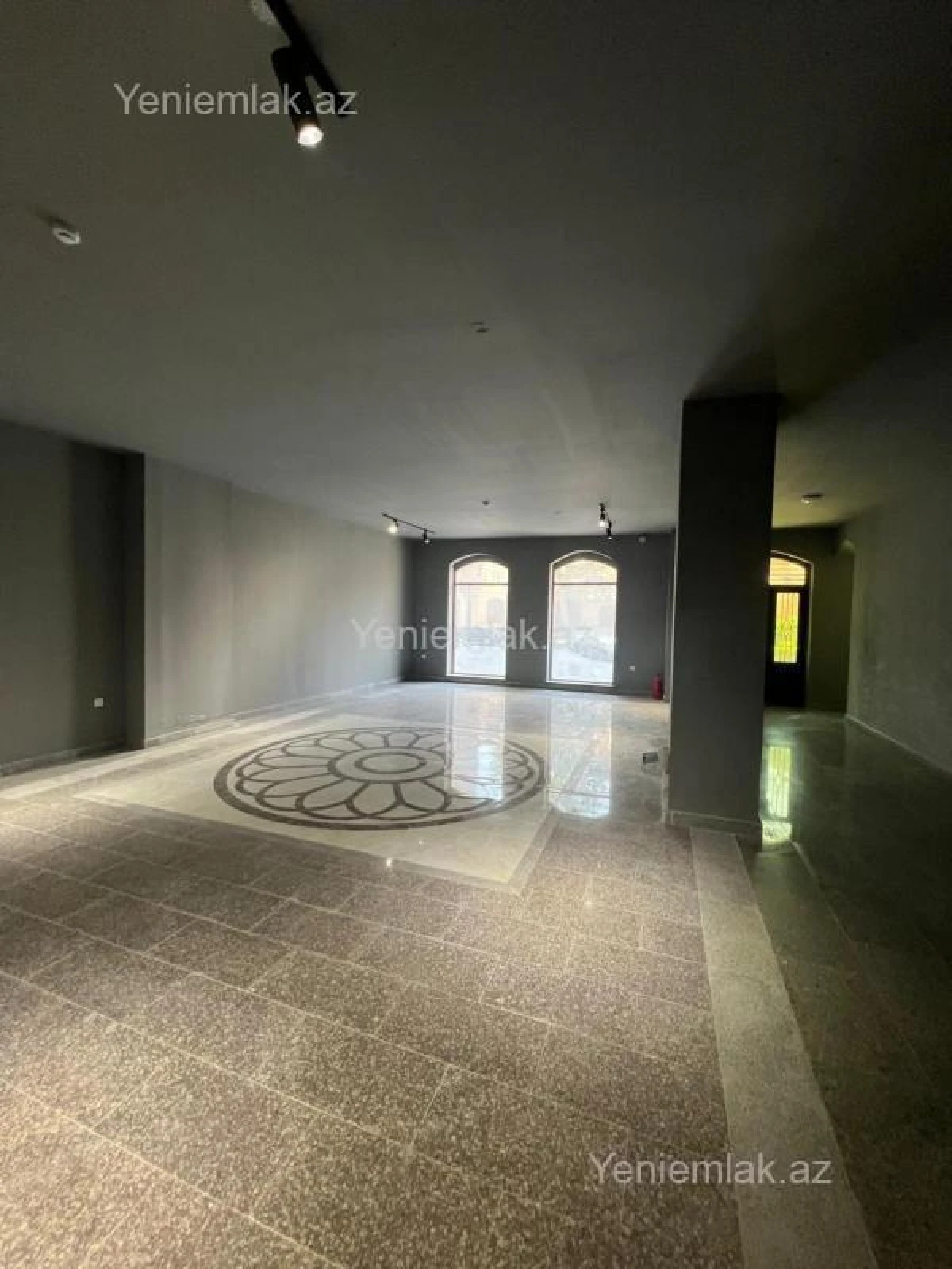 Satılır 3 otaqlı yeni tikili 108 m²