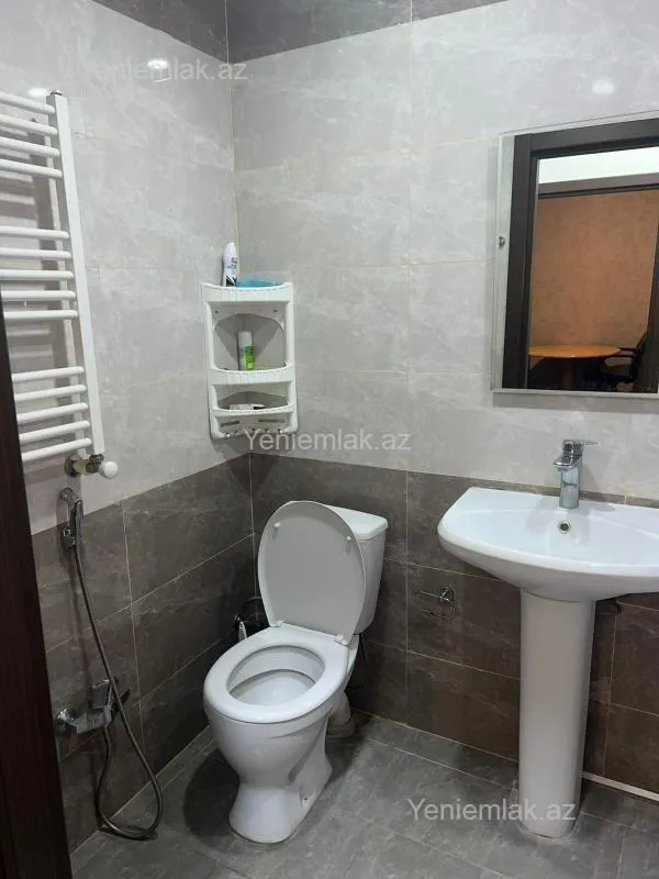 Satılır 1 otaqlı yeni tikili 40 m²