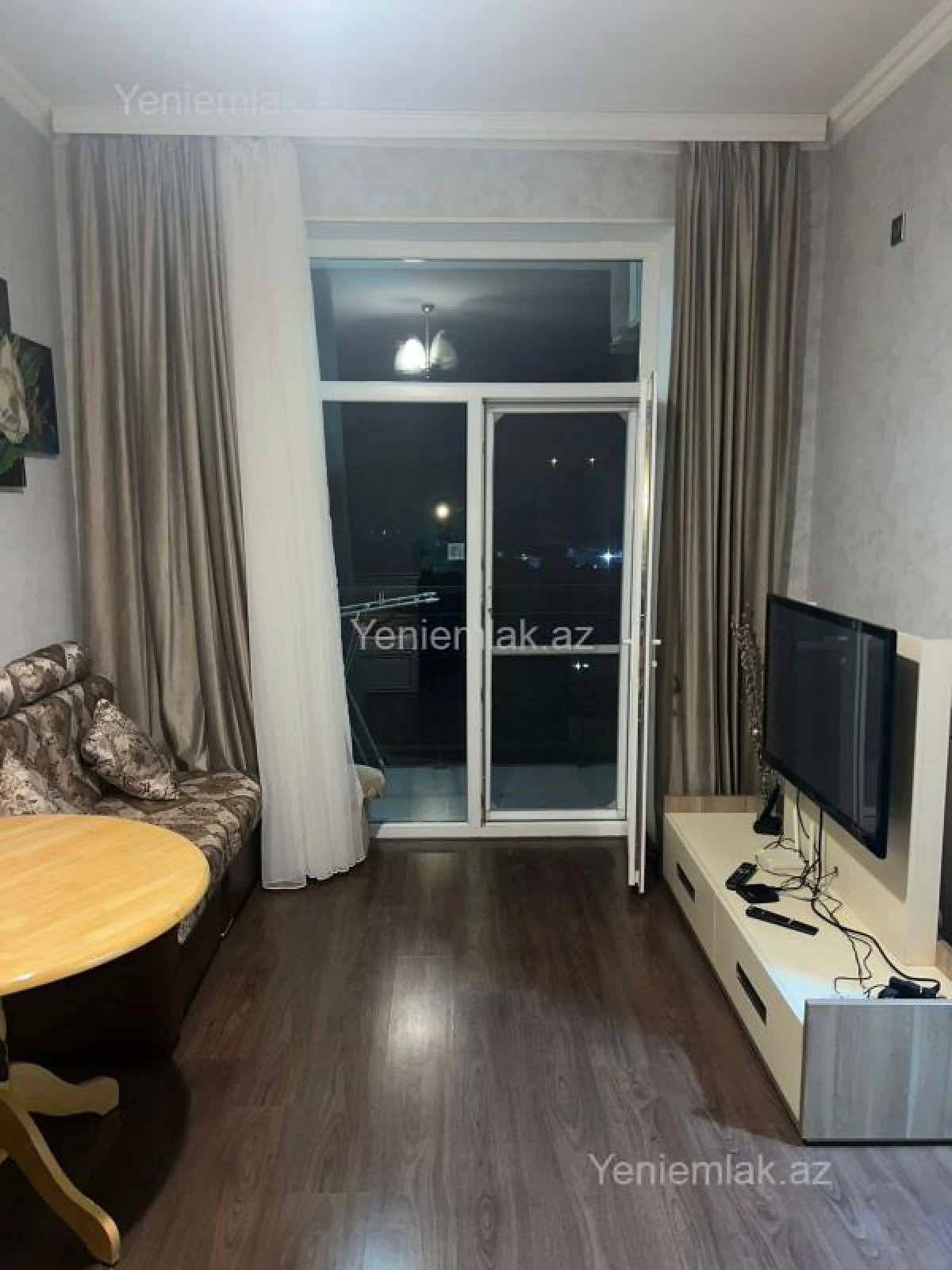 Satılır 1 otaqlı yeni tikili 40 m²