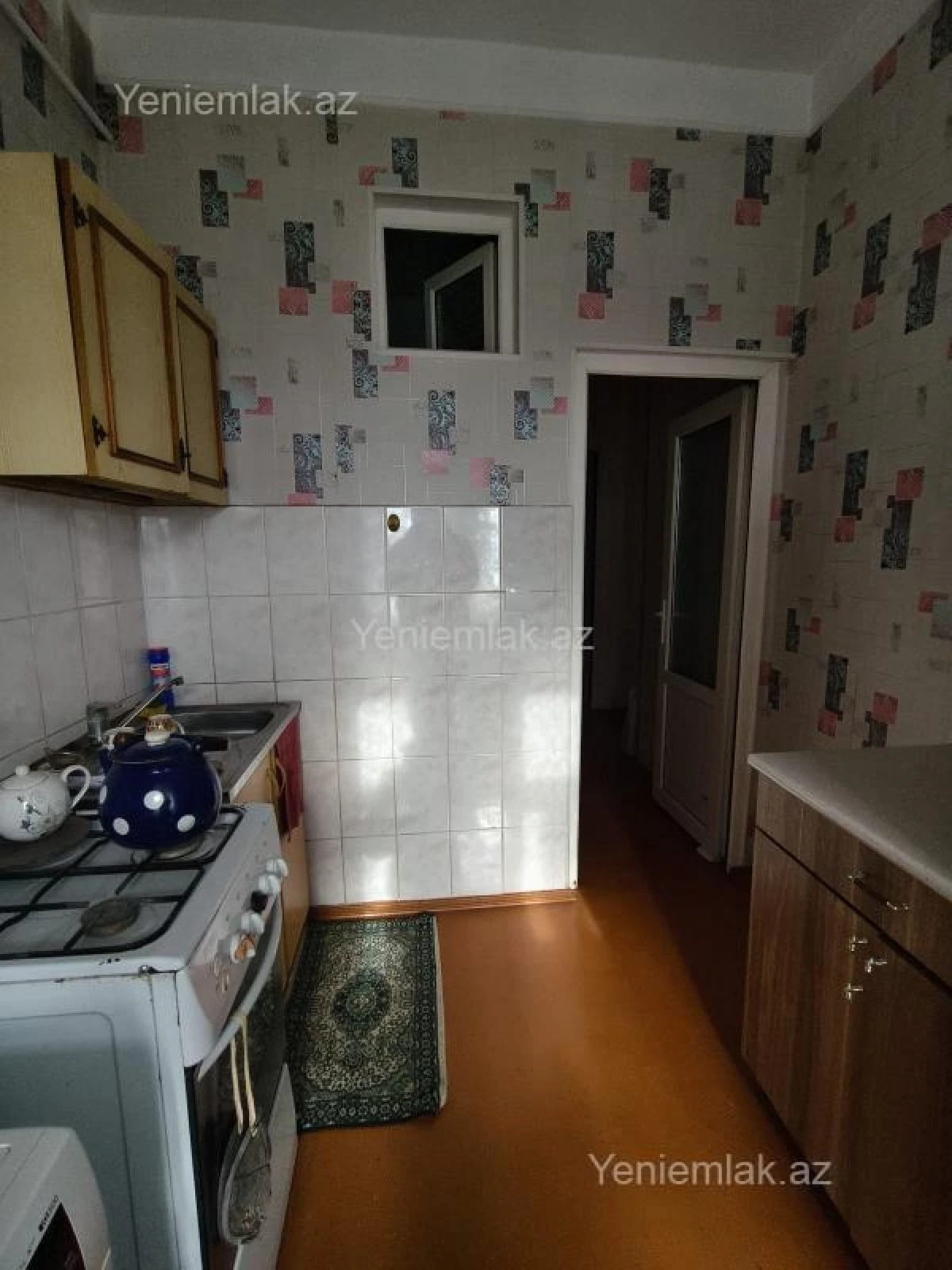 Satılır 4 otaqlı köhnə tikili 80 m²