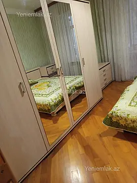 Satılır 2 otaqlı köhnə tikili 65 m²