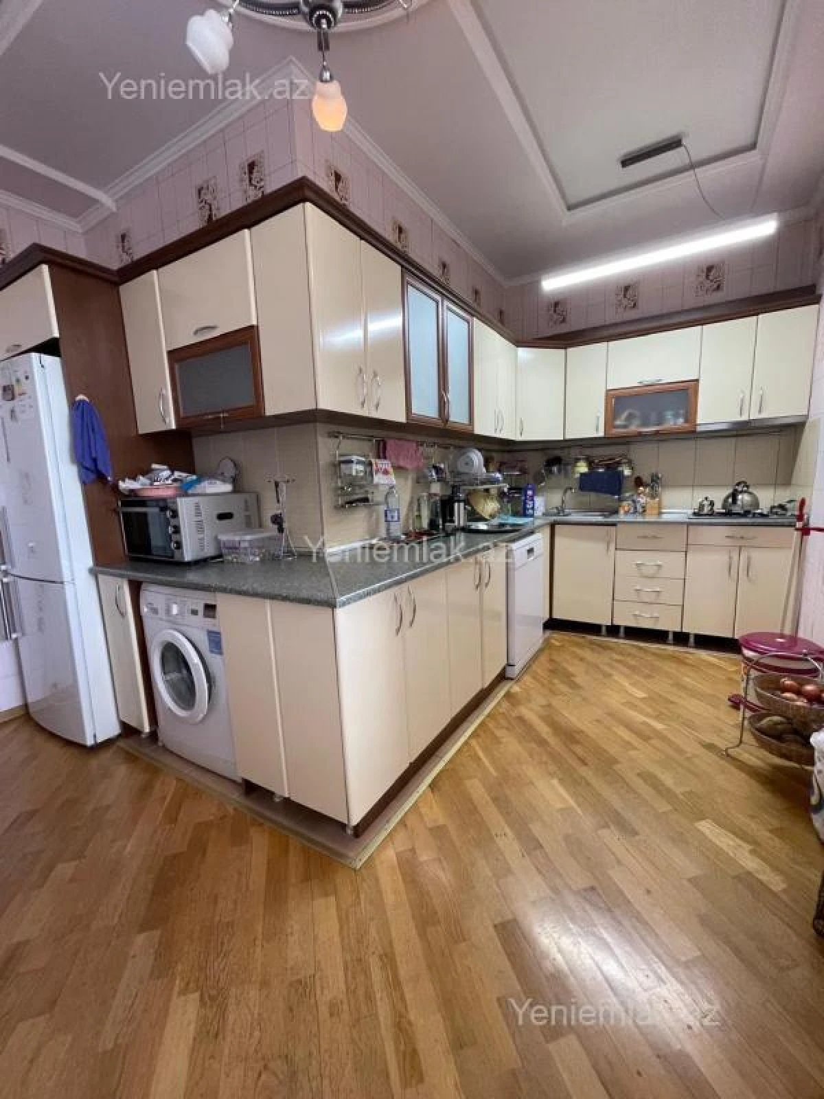 Satılır 4 otaqlı yeni tikili 186 m²