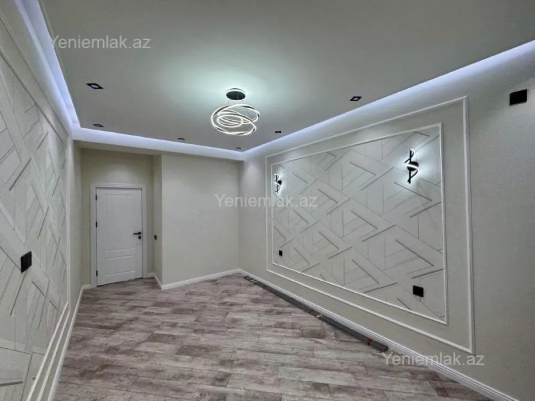 Satılır 3 otaqlı yeni tikili 90 m²