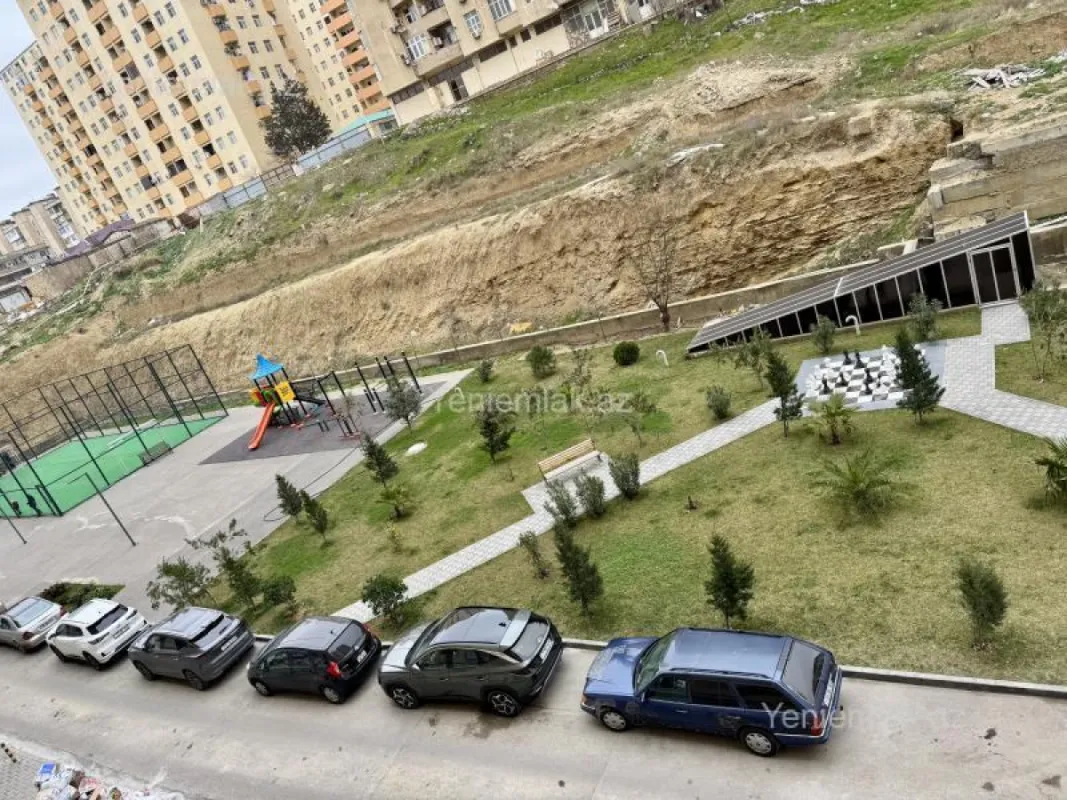 Satılır 3 otaqlı yeni tikili 90 m²