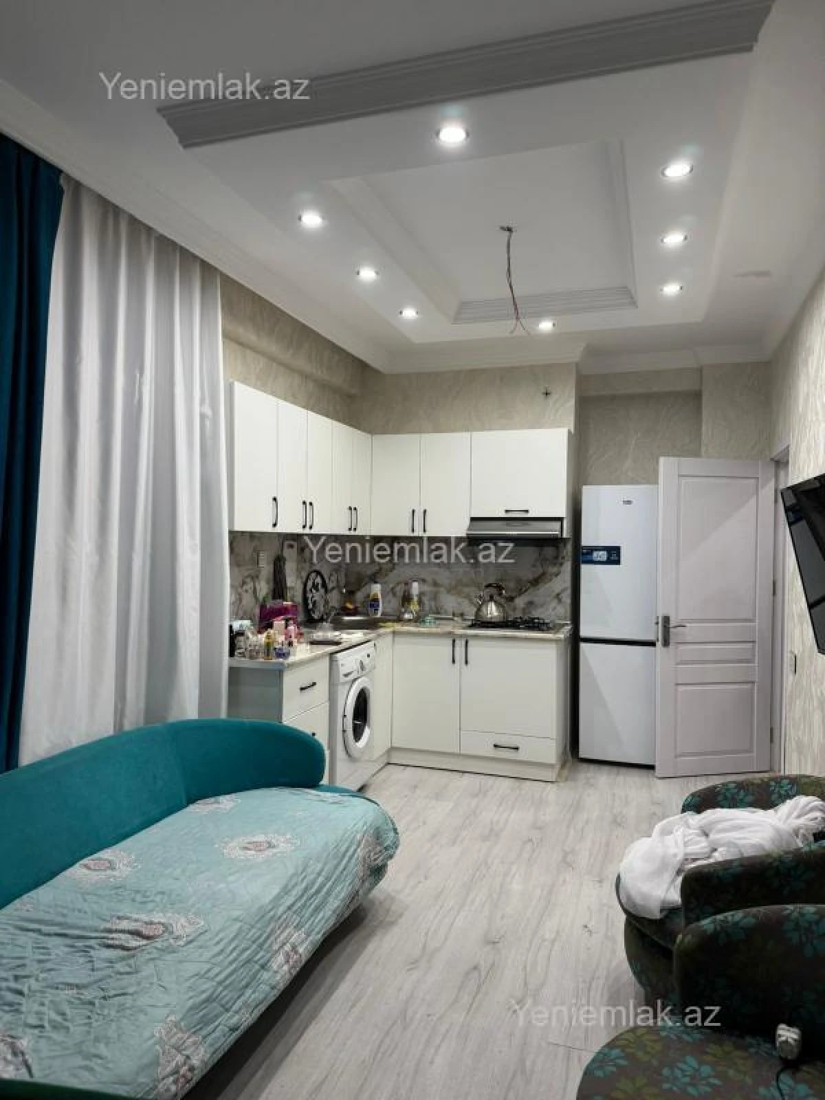 Kirayə verilir 3 otaqlı yeni tikili 94 m²