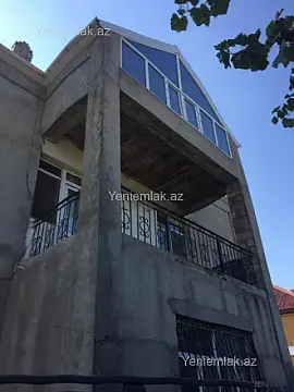 Satılır 6 otaqlı həyət evi 180 m²