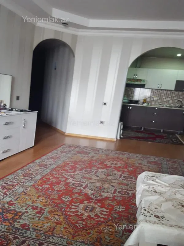 Satılır 3 otaqlı yeni tikili 90 m²