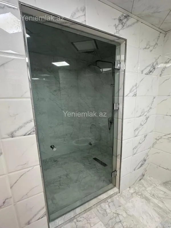 Satılır 3 otaqlı yeni tikili 170 m²