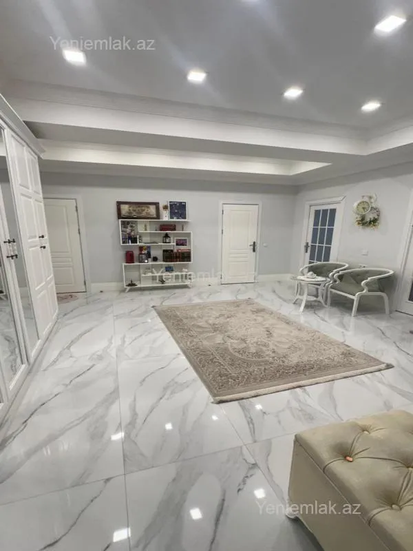 Satılır 3 otaqlı yeni tikili 170 m²