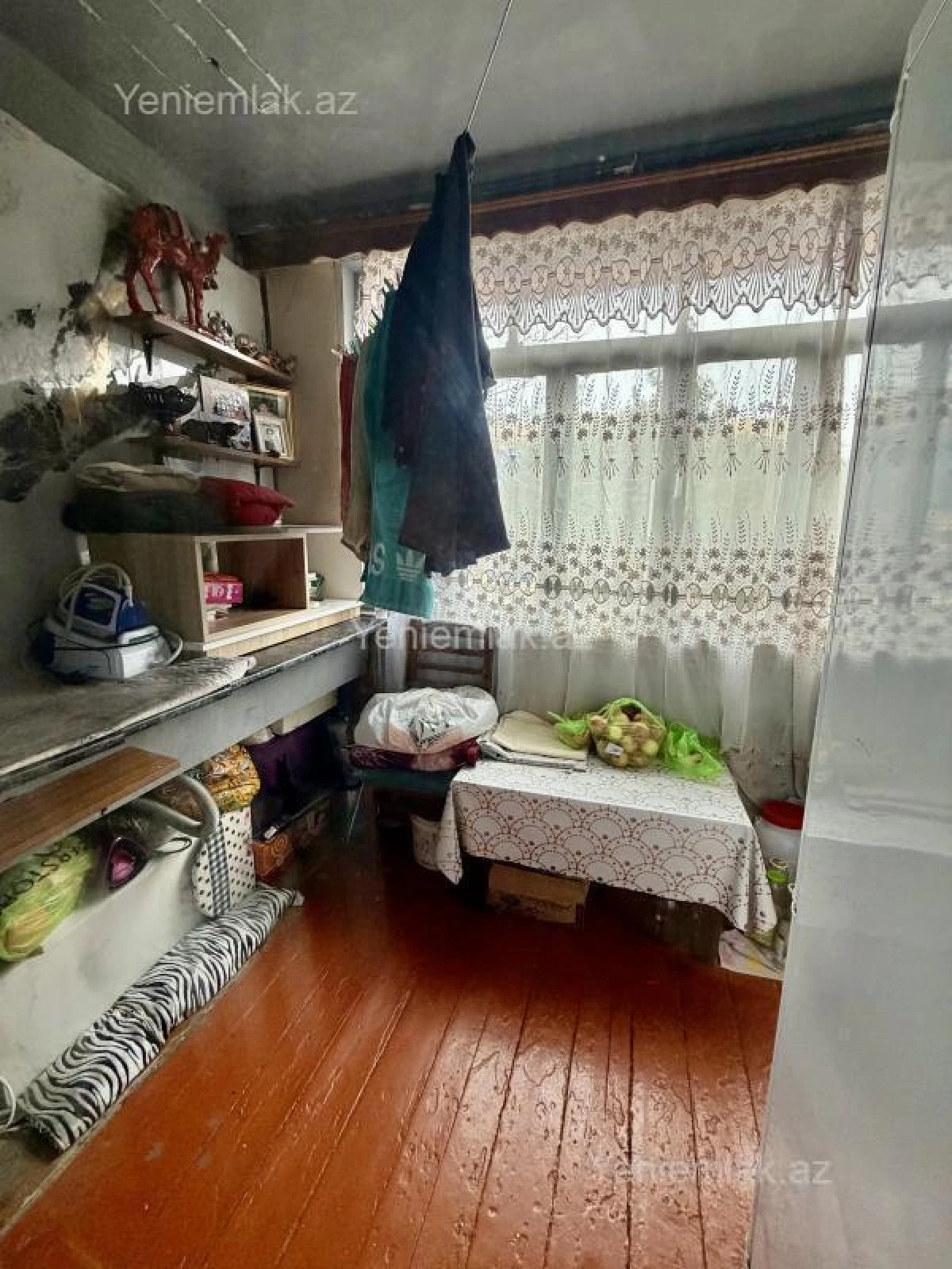 Satılır 3 otaqlı köhnə tikili 70 m²