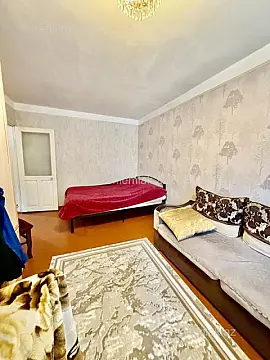 Satılır 3 otaqlı köhnə tikili 70 m²