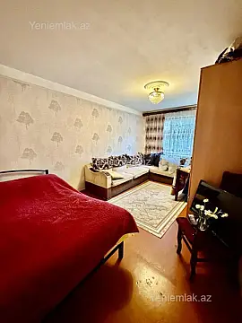 Satılır 3 otaqlı köhnə tikili 70 m²