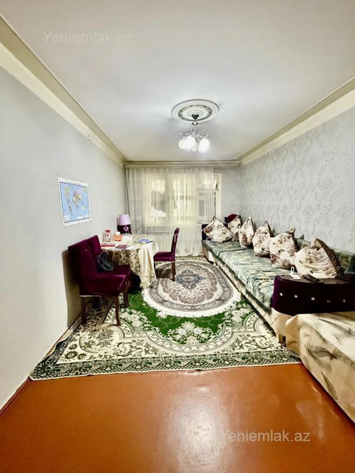 Satılır 3 otaqlı köhnə tikili 70 m²