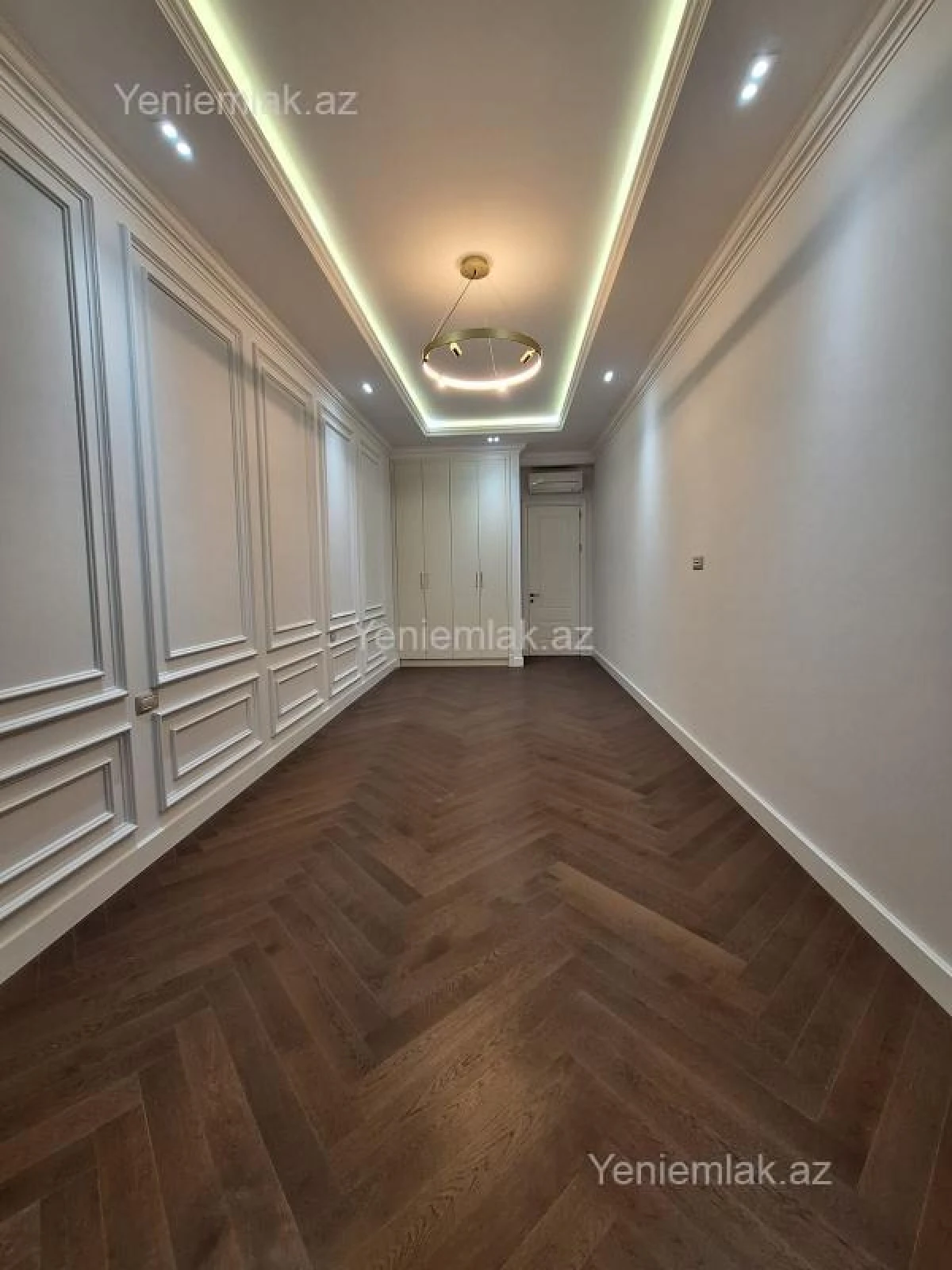 Satılır 4 otaqlı yeni tikili 235 m²